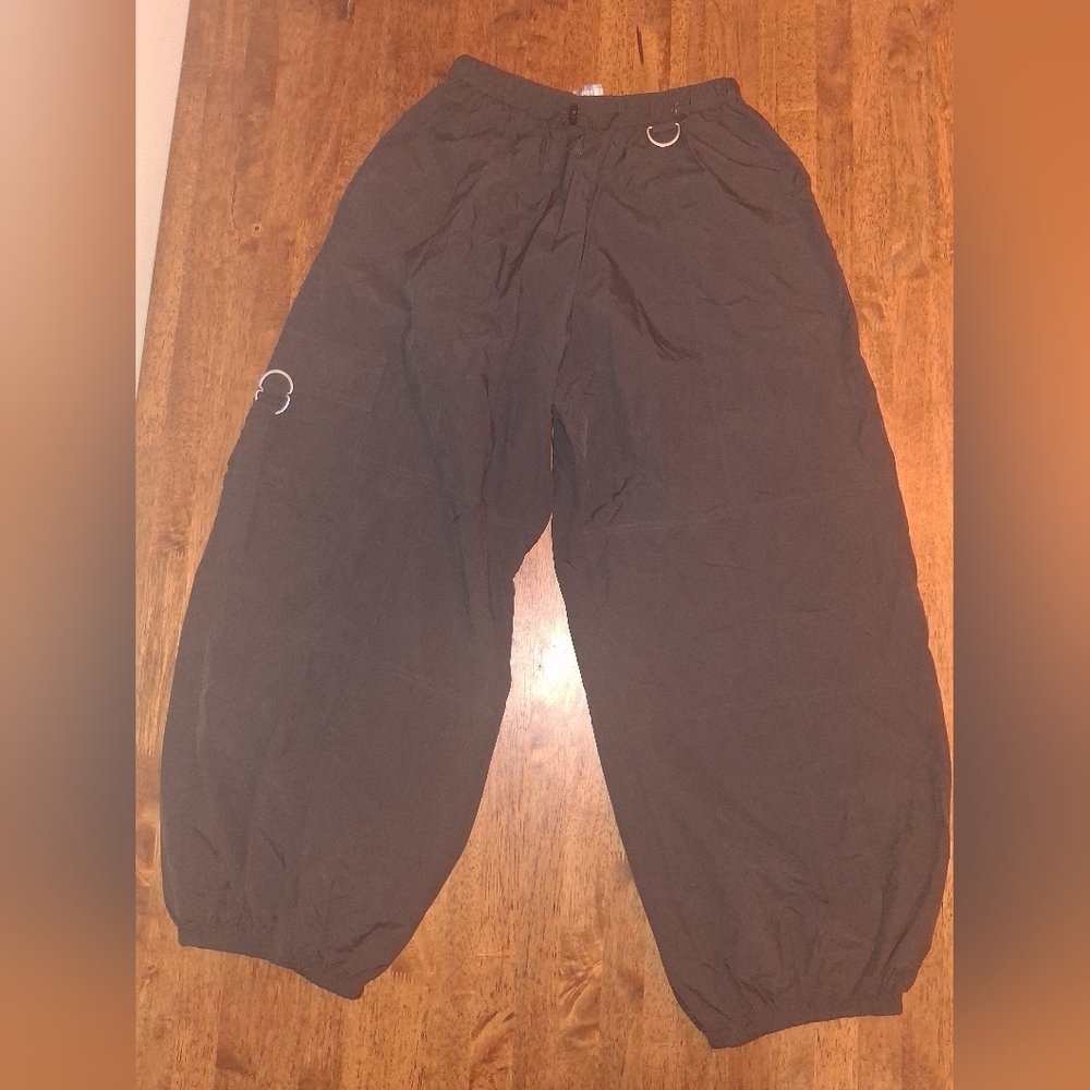 Urban Outfitters Black Balloon Cargo Pants Size xs - Picture 2 of 7